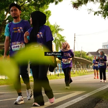 Runner Photo 8206502