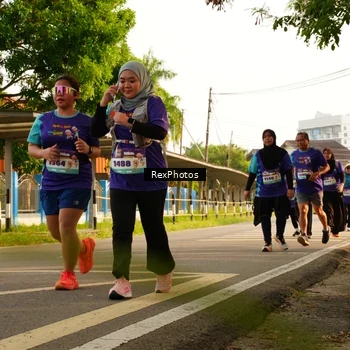 Runner Photo 8206544