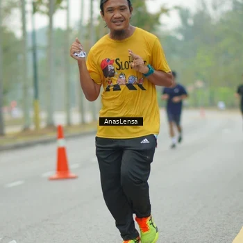Runner Photo 8206567