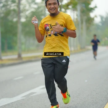 Runner Photo 8206576