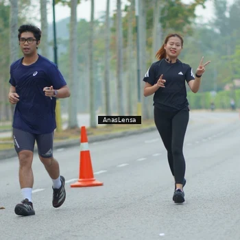 Runner Photo 8206583