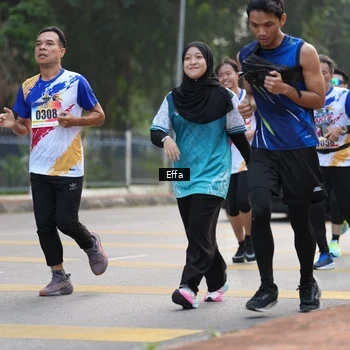 Runner Photo 8206592