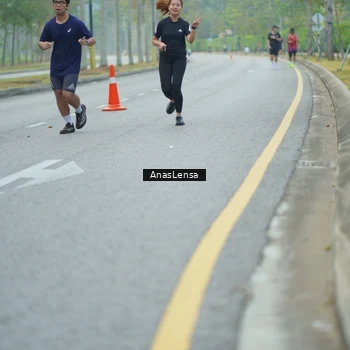 Runner Photo 8206601