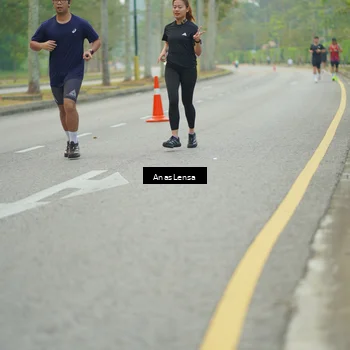 Runner Photo 8206615