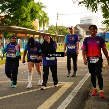 Runner Photo 8206636