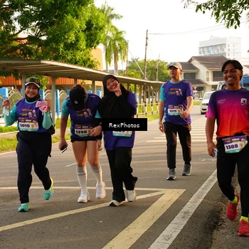 Runner Photo 8206643