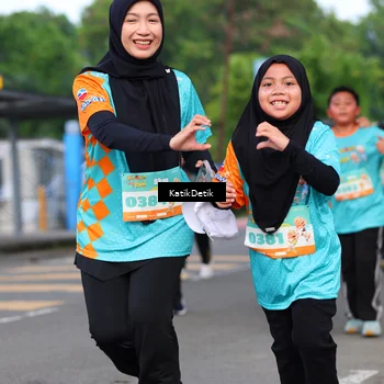 Runner Photo 8206664