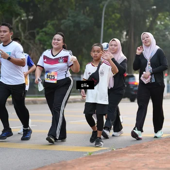 Runner Photo 8206667