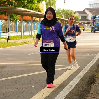 Runner Photo 8206677
