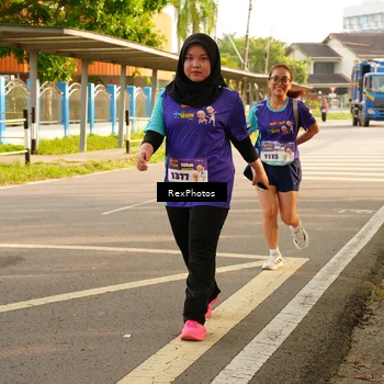 Runner Photo 8206680