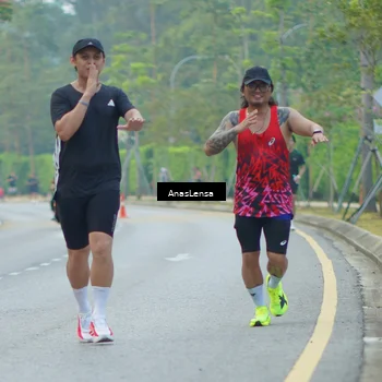 Runner Photo 8206733