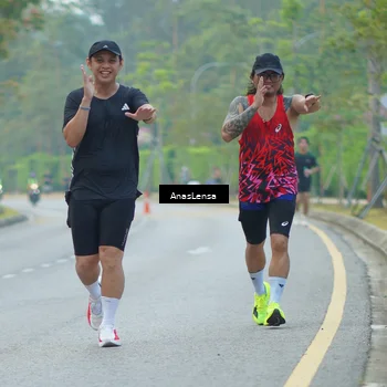 Runner Photo 8206738
