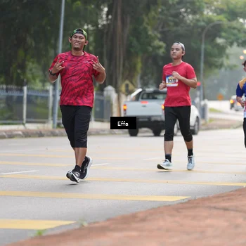 Runner Photo 8206758