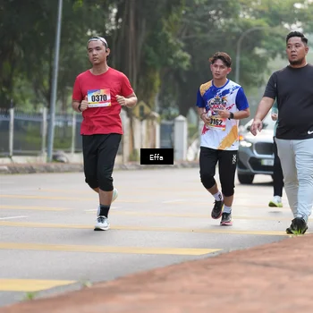 Runner Photo 8206786