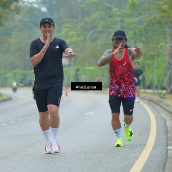 Runner Photo 8206837