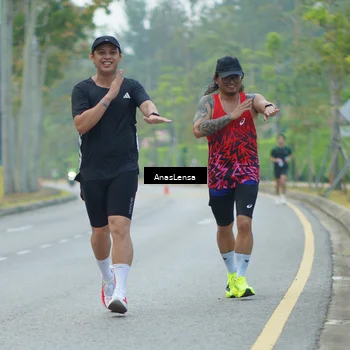 Runner Photo 8206847