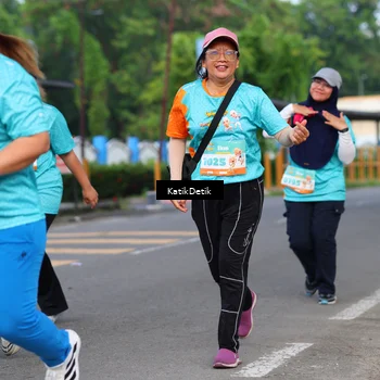 Runner Photo 8206887