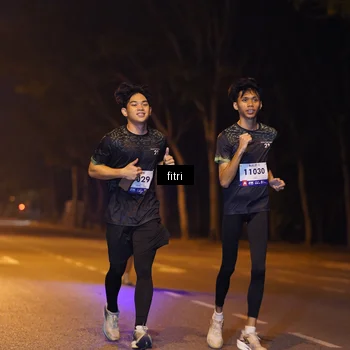 Runner Photo 8206889