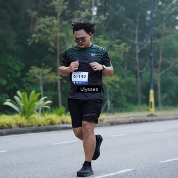 Runner Photo 8206897