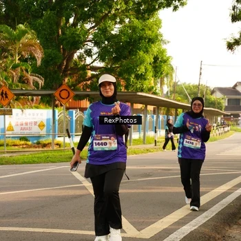 Runner Photo 8206914