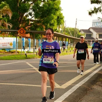 Runner Photo 8206916