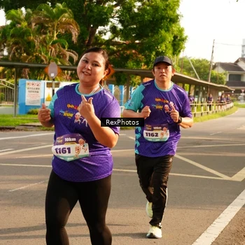 Runner Photo 8206919