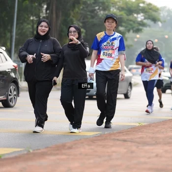 Runner Photo 8206931