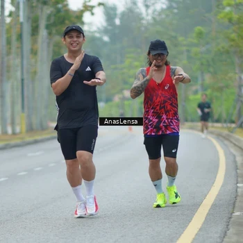 Runner Photo 8206961