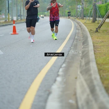 Runner Photo 8206963