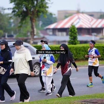 Runner Photo 8206970