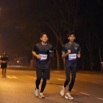 Runner Photo 8206979