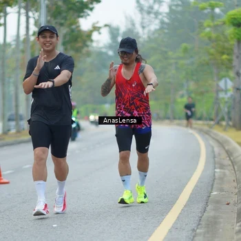 Runner Photo 8206982