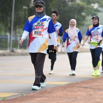 Runner Photo 8207017