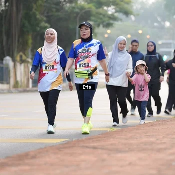Runner Photo 8207028