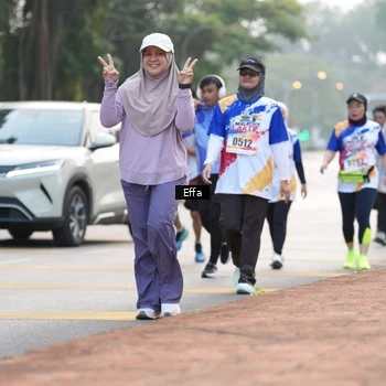 Runner Photo 8207031