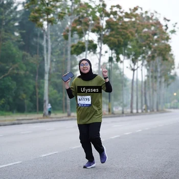 Runner Photo 8207032