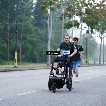 Runner Photo 8207043