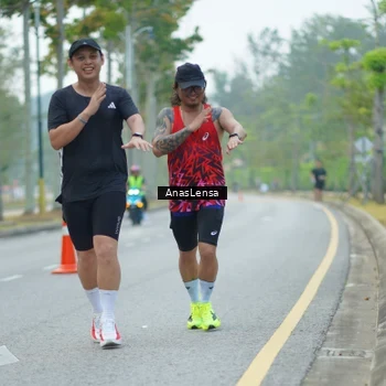 Runner Photo 8207062