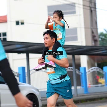 Runner Photo 8207091