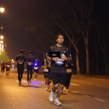 Runner Photo 8207101