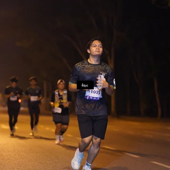 Runner Photo 8207107