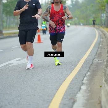 Runner Photo 8207129