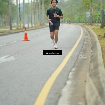 Runner Photo 8207130