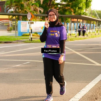 Runner Photo 8207134