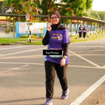 Runner Photo 8207137