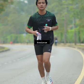 Runner Photo 8207150