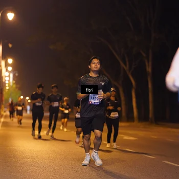 Runner Photo 8207153
