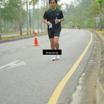 Runner Photo 8207256