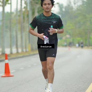 Runner Photo 8207258