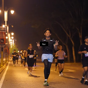 Runner Photo 8207280
